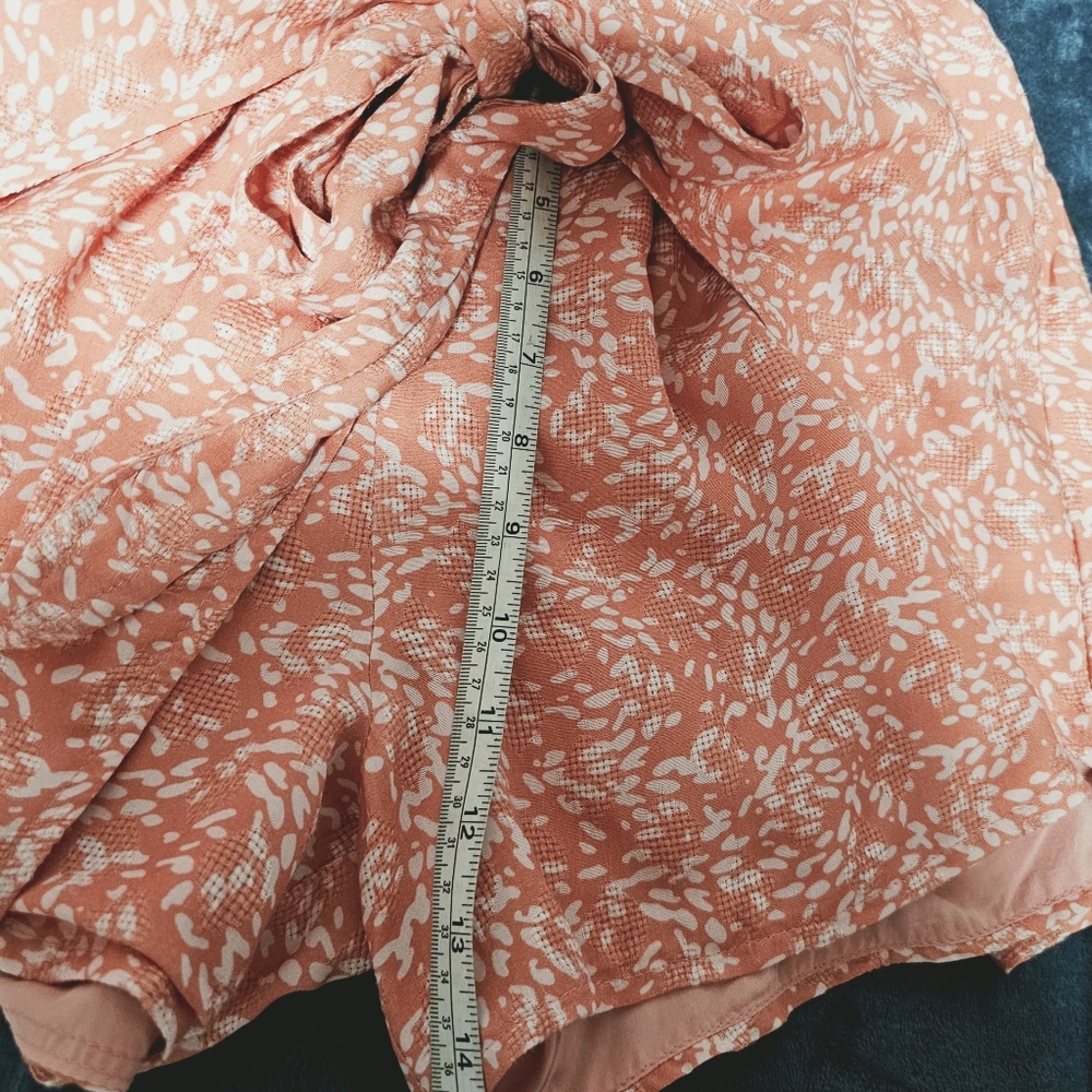 3/$25 NEW LuLu's Most Perfect Day Coral & Ivory Flowy Shorts With Tie size Small - Picture 11 of 11